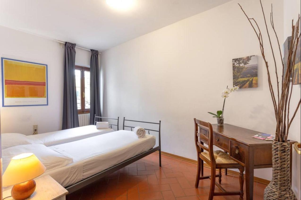 Via Ricasoli Apartment, Next To Accademia Florence Luaran gambar